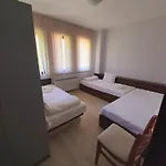Aleksandrina Guest house Kipilovo